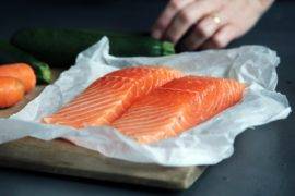 Beikost Rezept: Süßkartoffel-Lachs-Brei 4 Beikost Rezept: Süßkartoffel-Lachs-Brei babybrei, Beikost, fisch, kochen, lachs