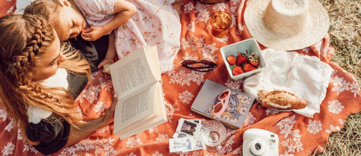 Vollzeit mit Kind: Vollzeit-Mama und Vollzeitmama (Update 2023) alltag, arbeiten, familienleben, karriere, kita, mama mit beruf, vollzeit