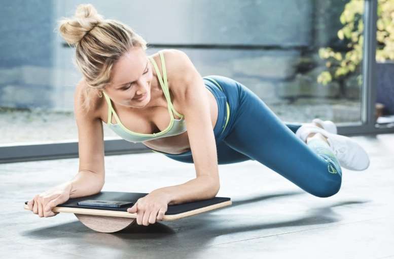 Plankpad: Das neuste Trend-Sportgerät 2025 für zu Hause 4 Plankpad stärkt Beckenboden und Rumpf nach der Schwangerschaft.